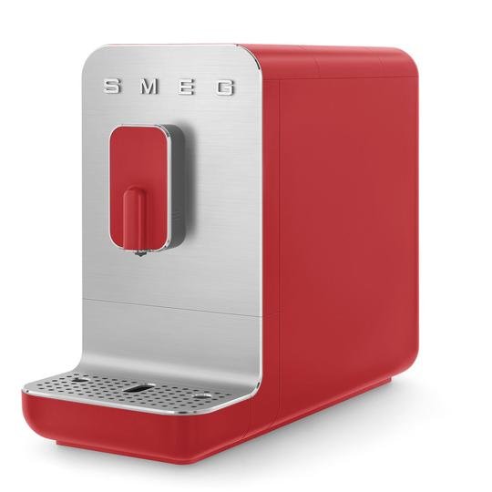  Smeg Otomatık Espresso Kahve Makinesi Mat Red Bcc01Rdmeu